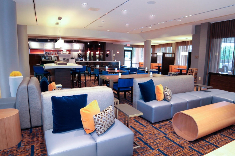 Courtyard Jackson Airport Pearl 6/33