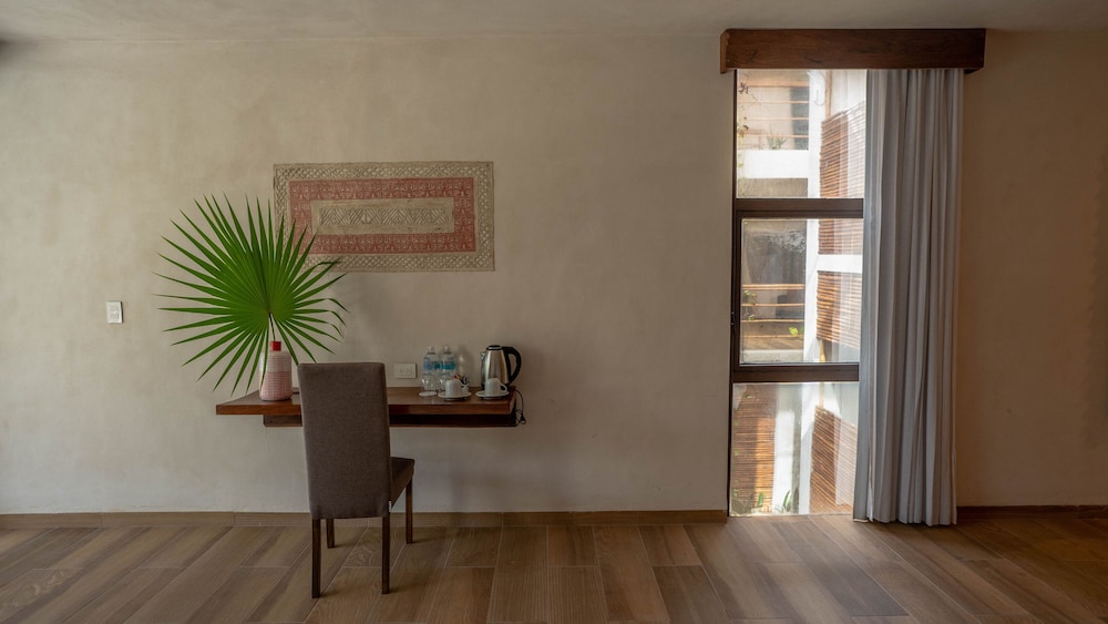 Hotel Los Arrecifes 5/50