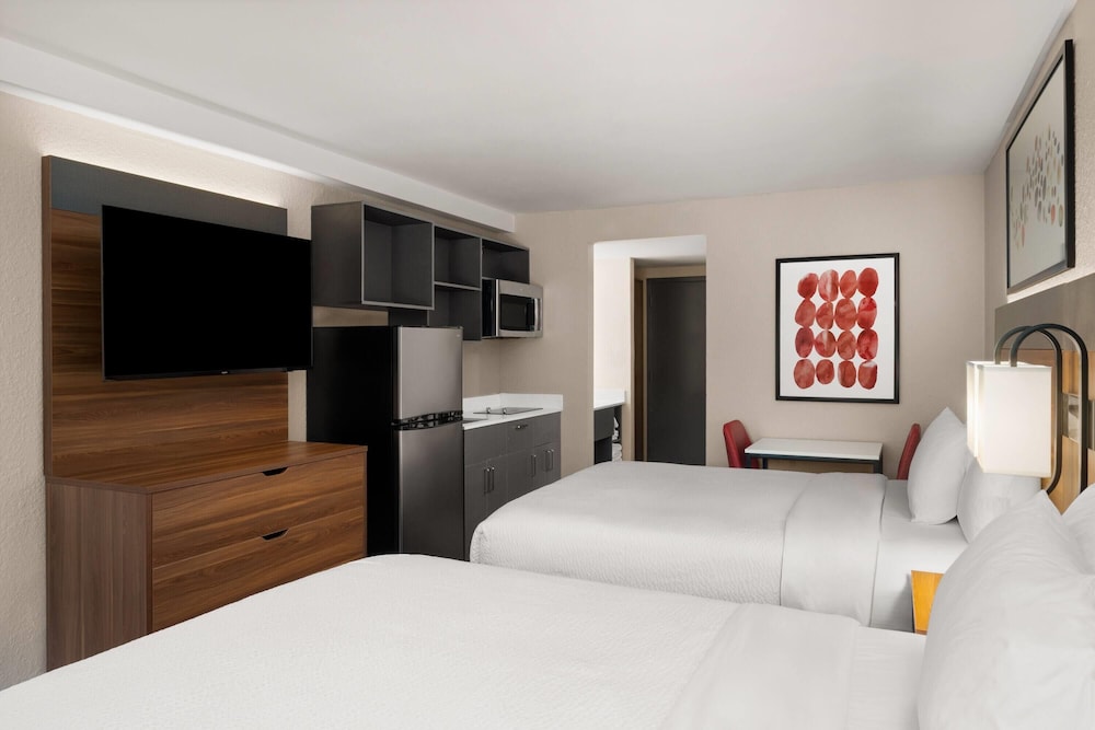 Hawthorn Extended Stay by Wyndham Nashville Airport/Opryland 12/50