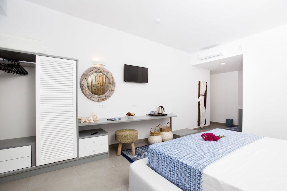 Lindos Portes Suites 3/45