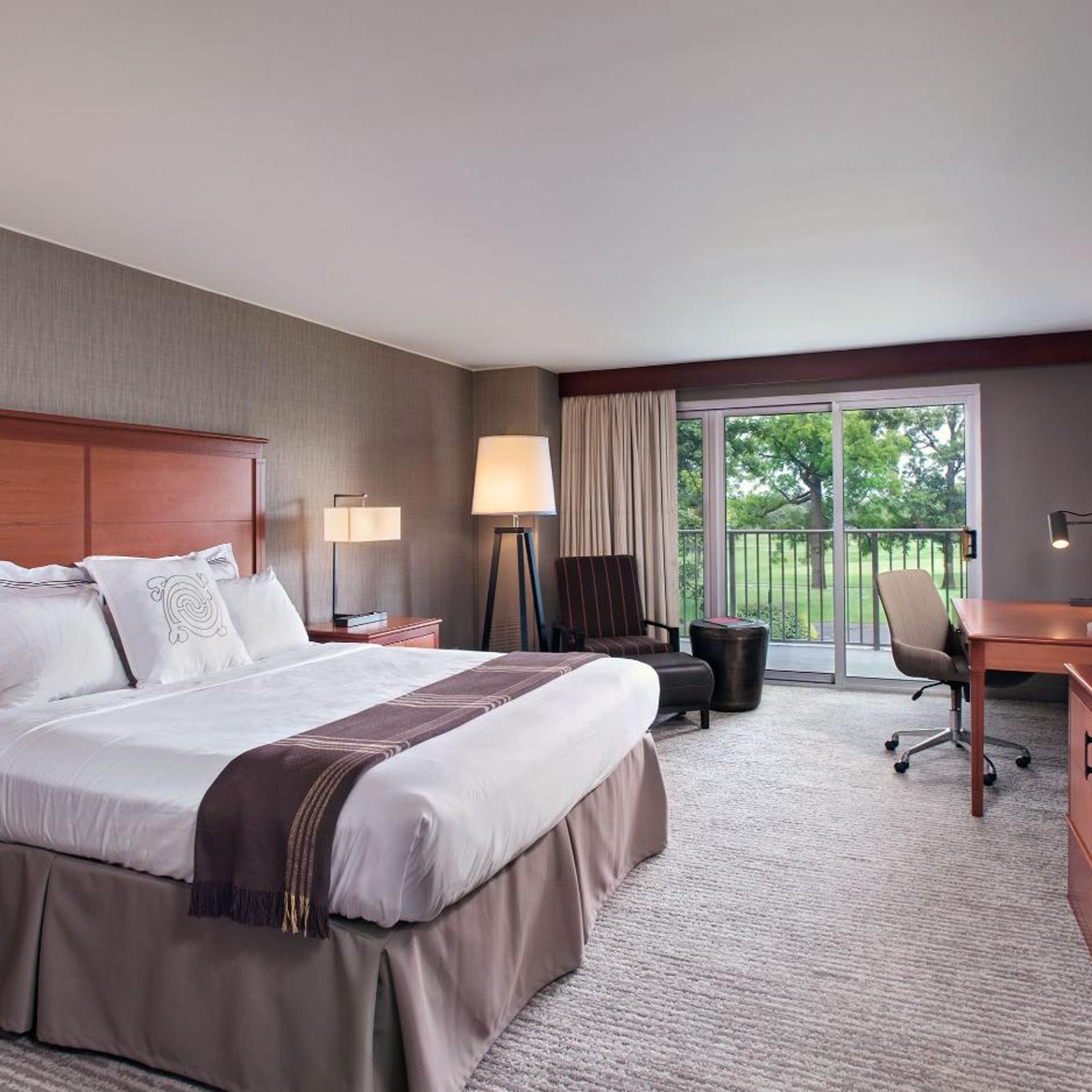 Standard, Single, King Bed