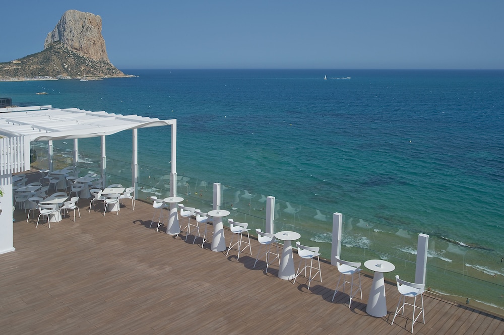 Bahia Calpe Hotel by Pierre and Vacances 67/69