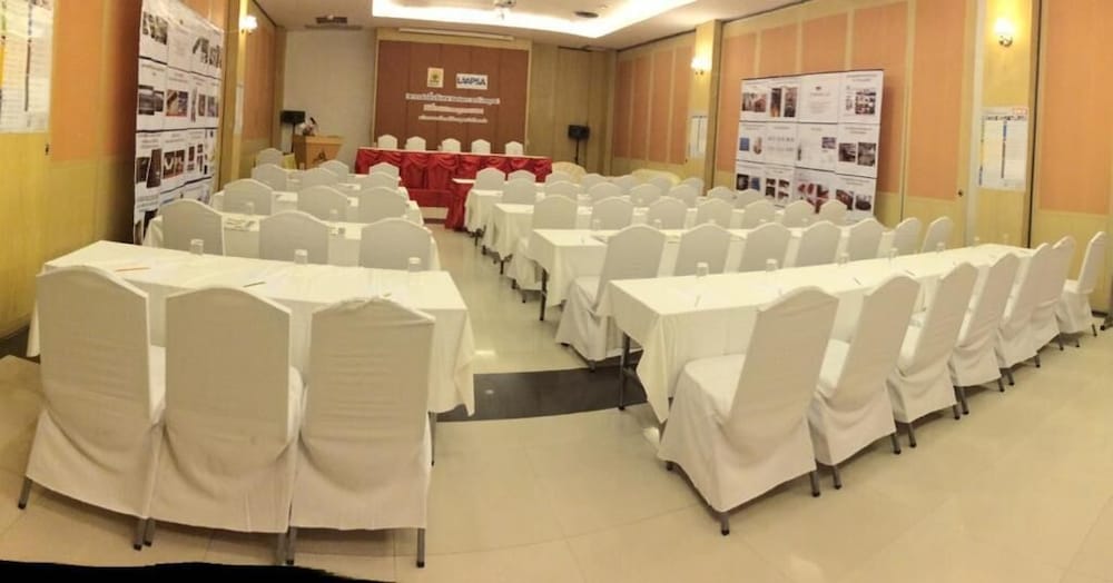 MAJOR GRAND HOTEL 36/44