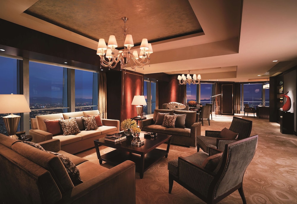 China World Summit Wing, Beijing, A Shangri-La Hotel 50/72