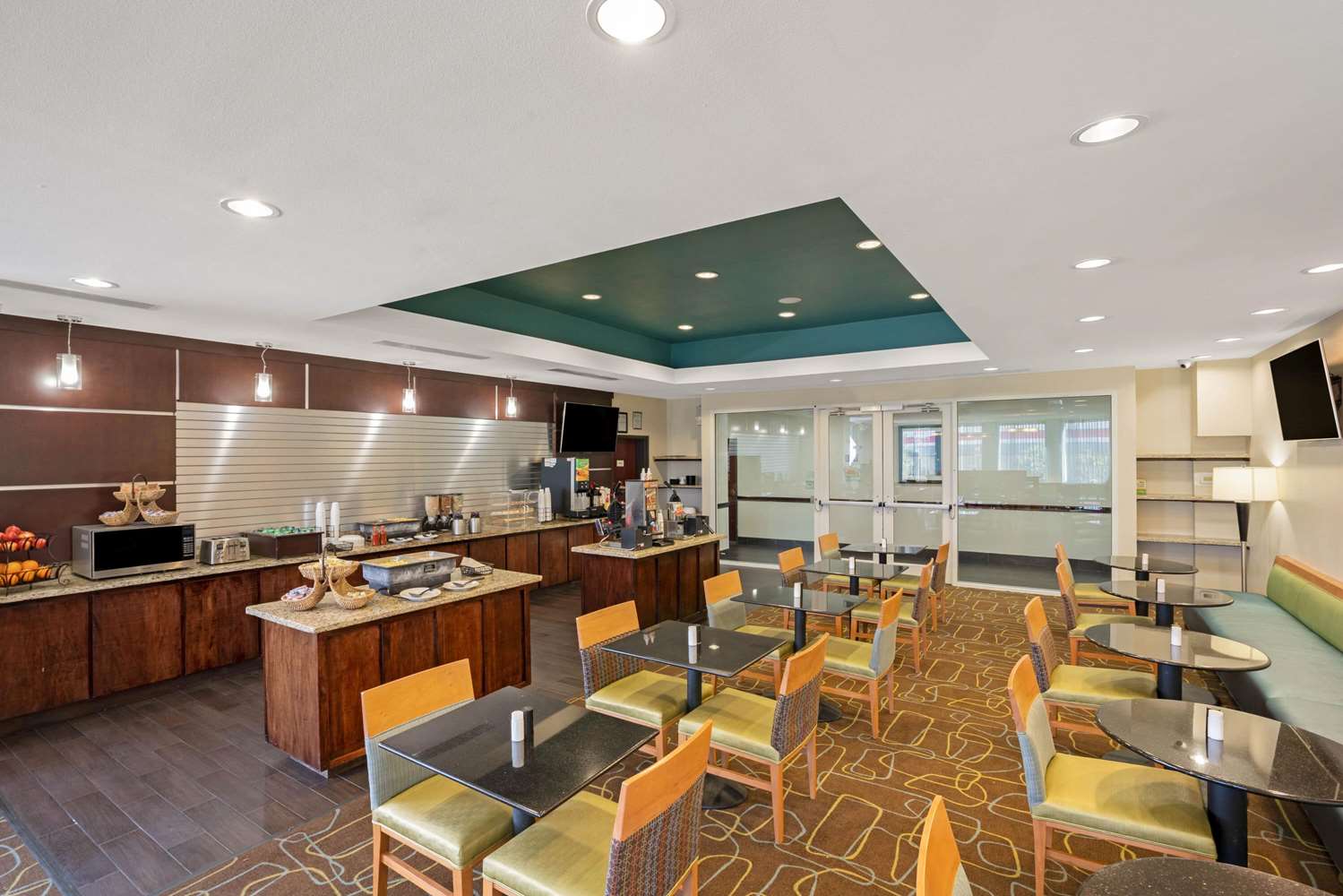 La Quinta Inn Suites Houston Willowbrook 38/61