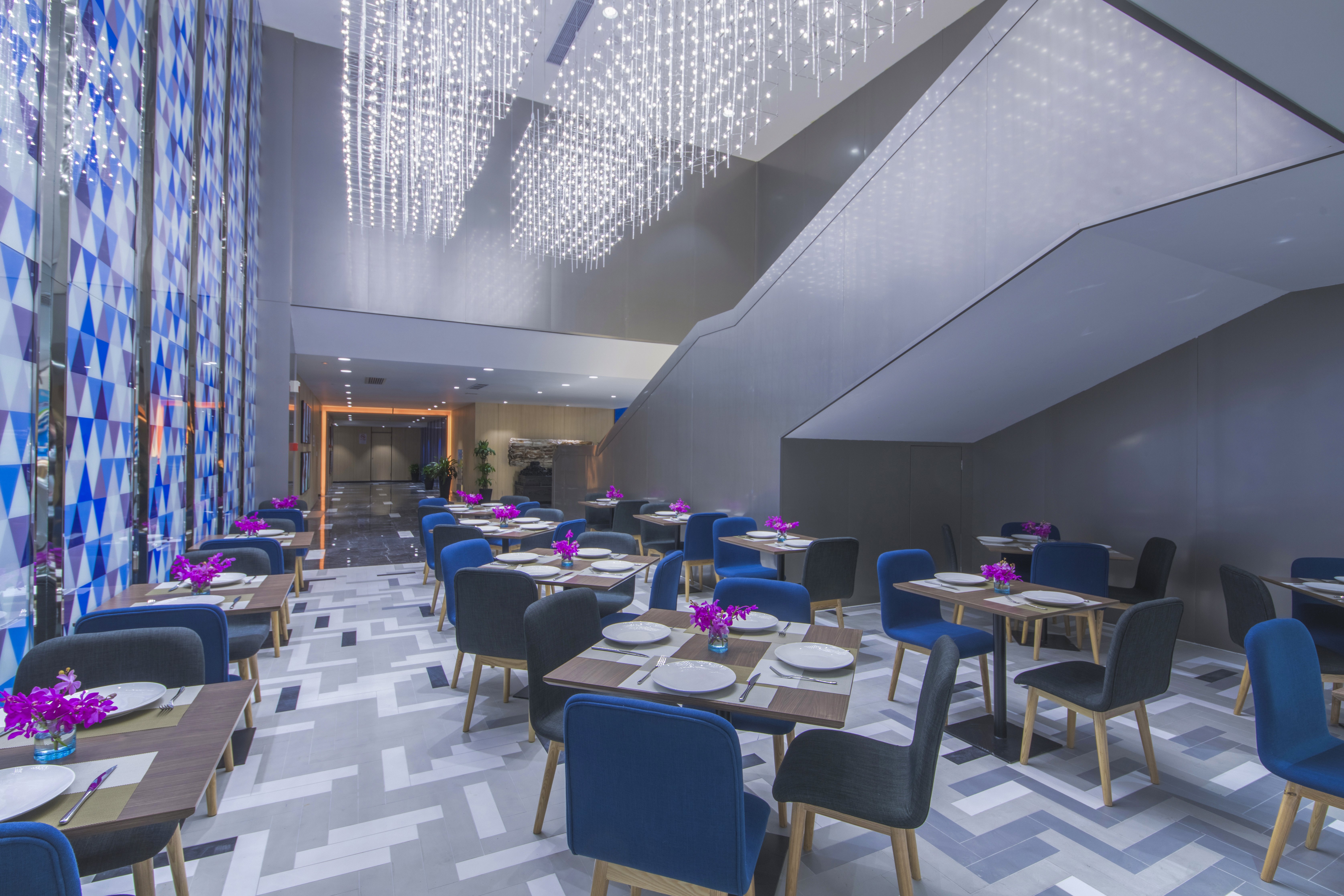 Holiday Inn Express Shanghai Jinshan 15/17