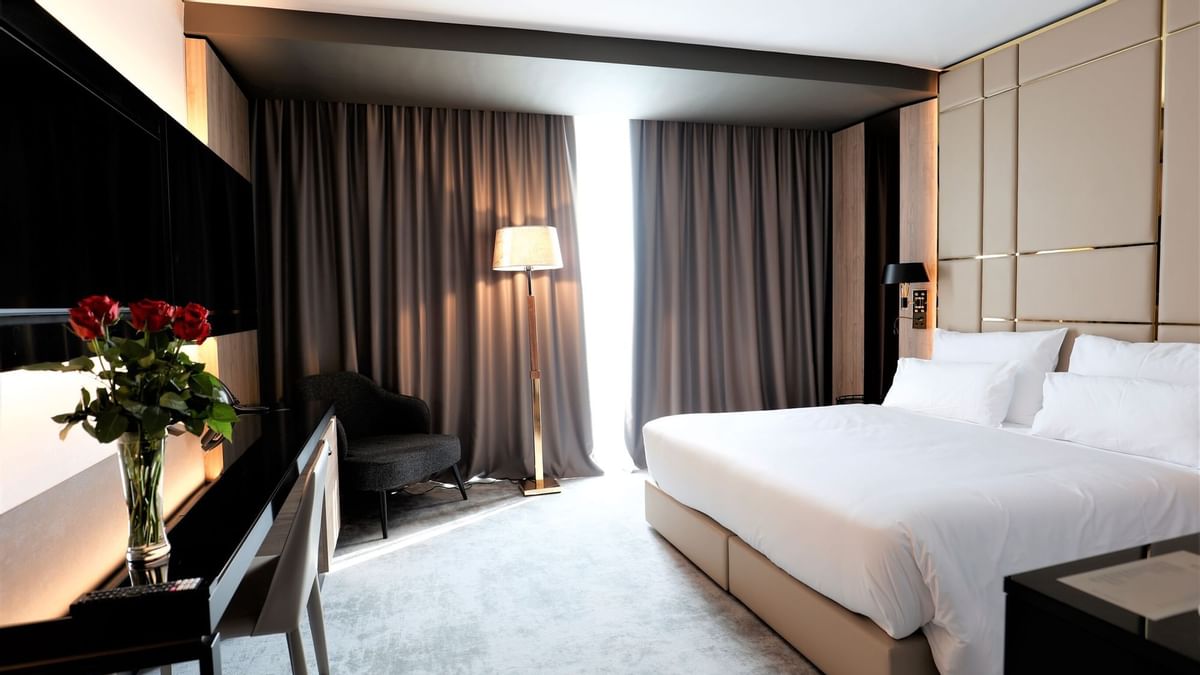 Room, Double Bed