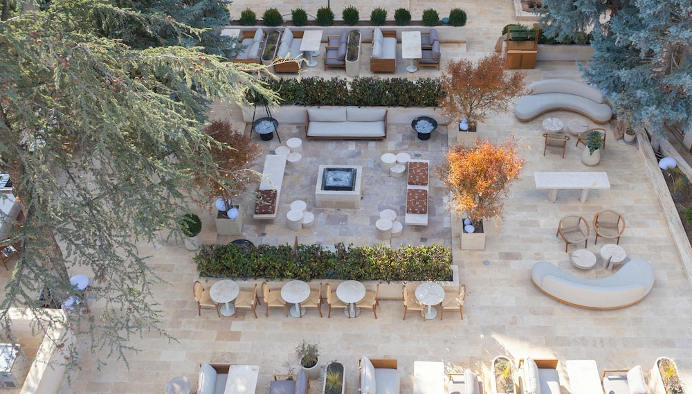 Alfina Cave Hotel 45/50