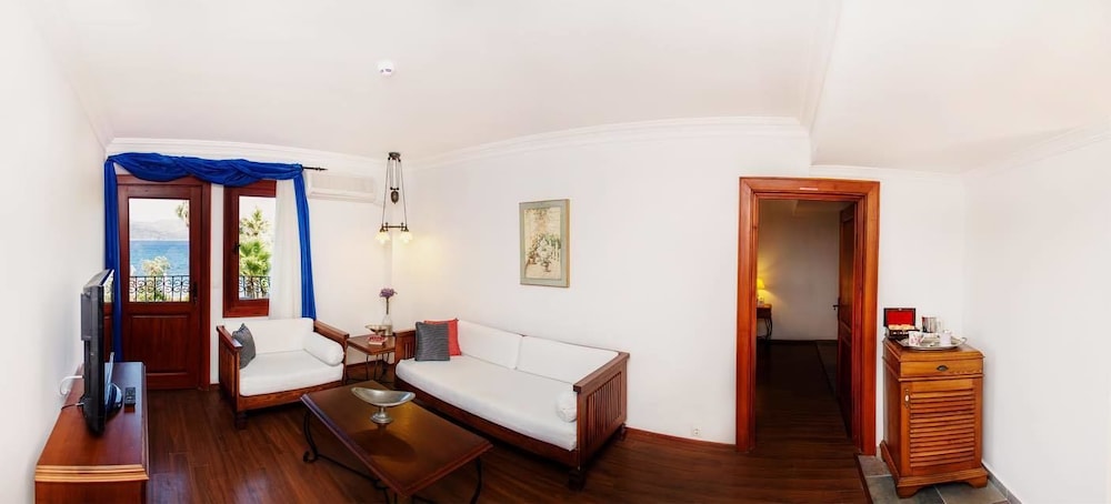 Kumlubuk Maris Hotel 1/29
