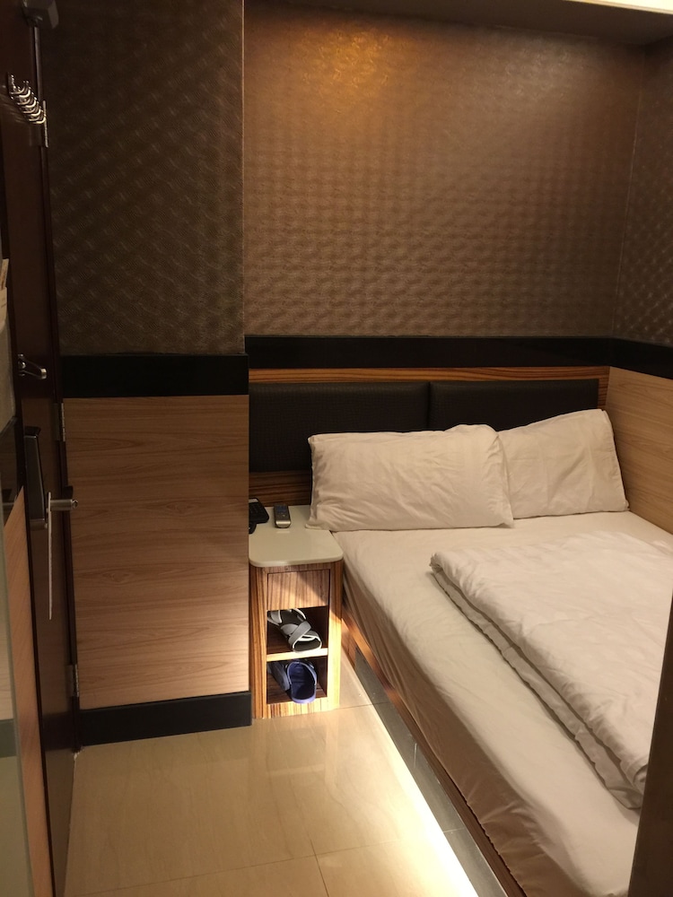 Standard, Double Bed, No Window