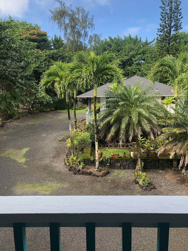 Ala Kai Bed Amp Breakfast 42/50