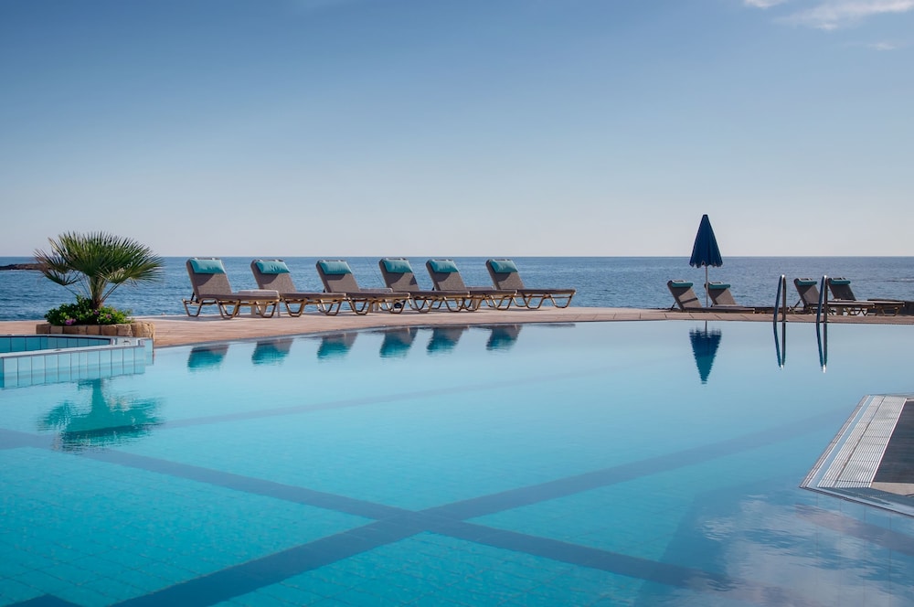 Pyrgos Beach Apartments 24/50