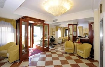 Russo Palace 41/57