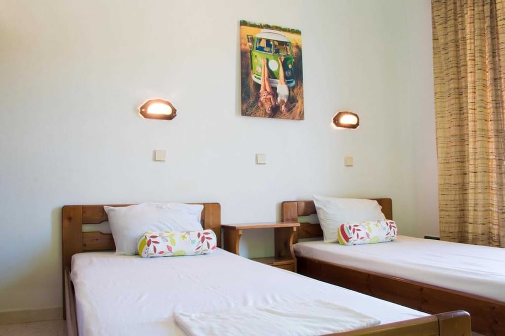 Nikos BnB Rooms 13/50