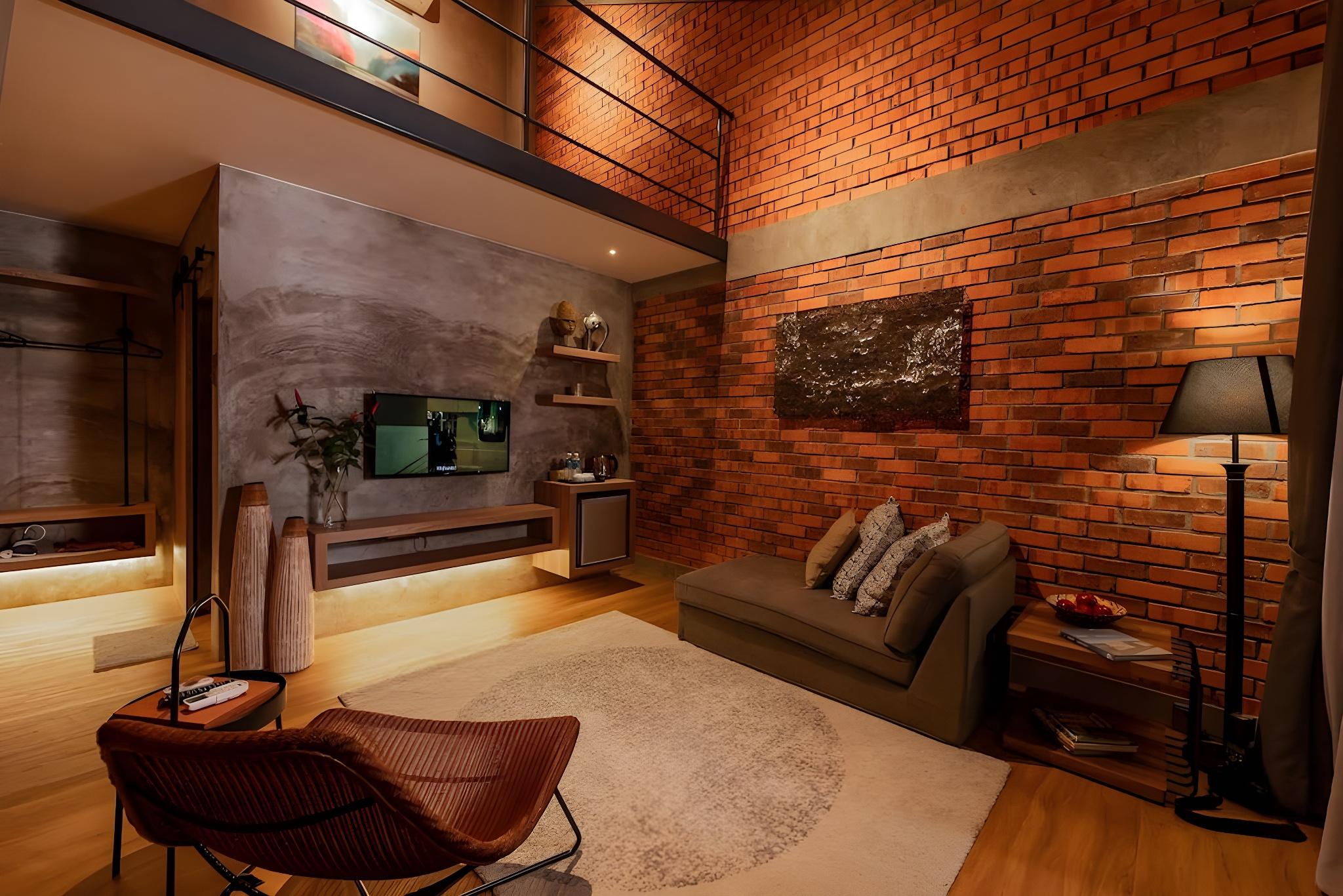 STUDIO, SUITE, KING BED