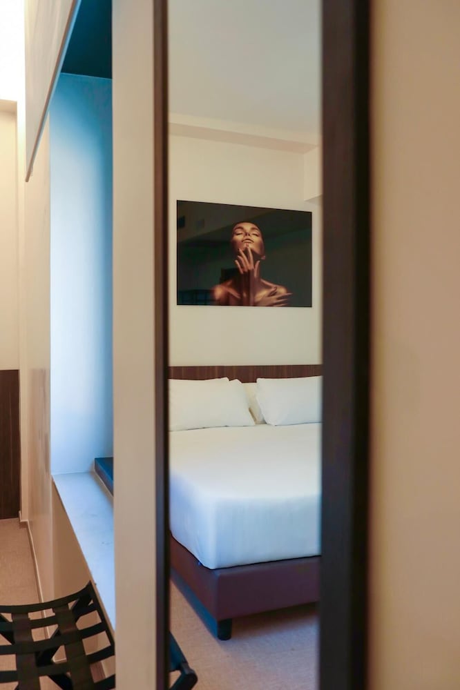 Best Western Hotel Revolution 28/51
