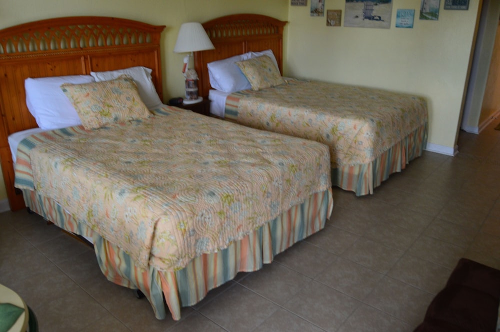 Fountain Beach Resort 12/36