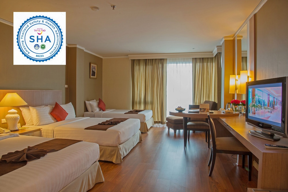 Royal Princess Larn Luang Bangkok Hotel 28/69