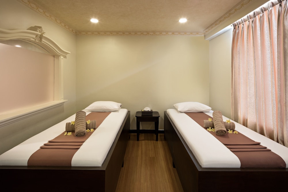 Golden Boutique Hotel Kemayoran 43/70