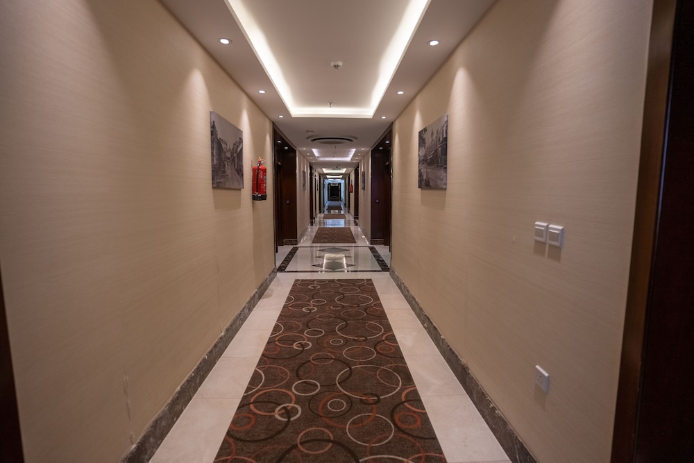 العنوان فندق الحمراء(Rosemond Alhamra (EX.Address Al Hamra)) 16/43