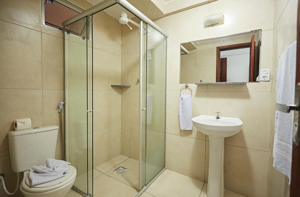 Brisa do Mar Beach Hotel 46/50