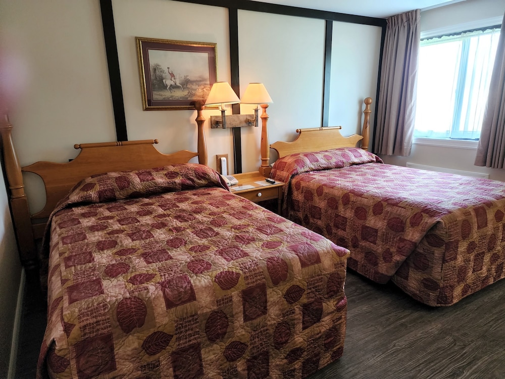 Mcintosh Country Inn & Conference Centre 27/69