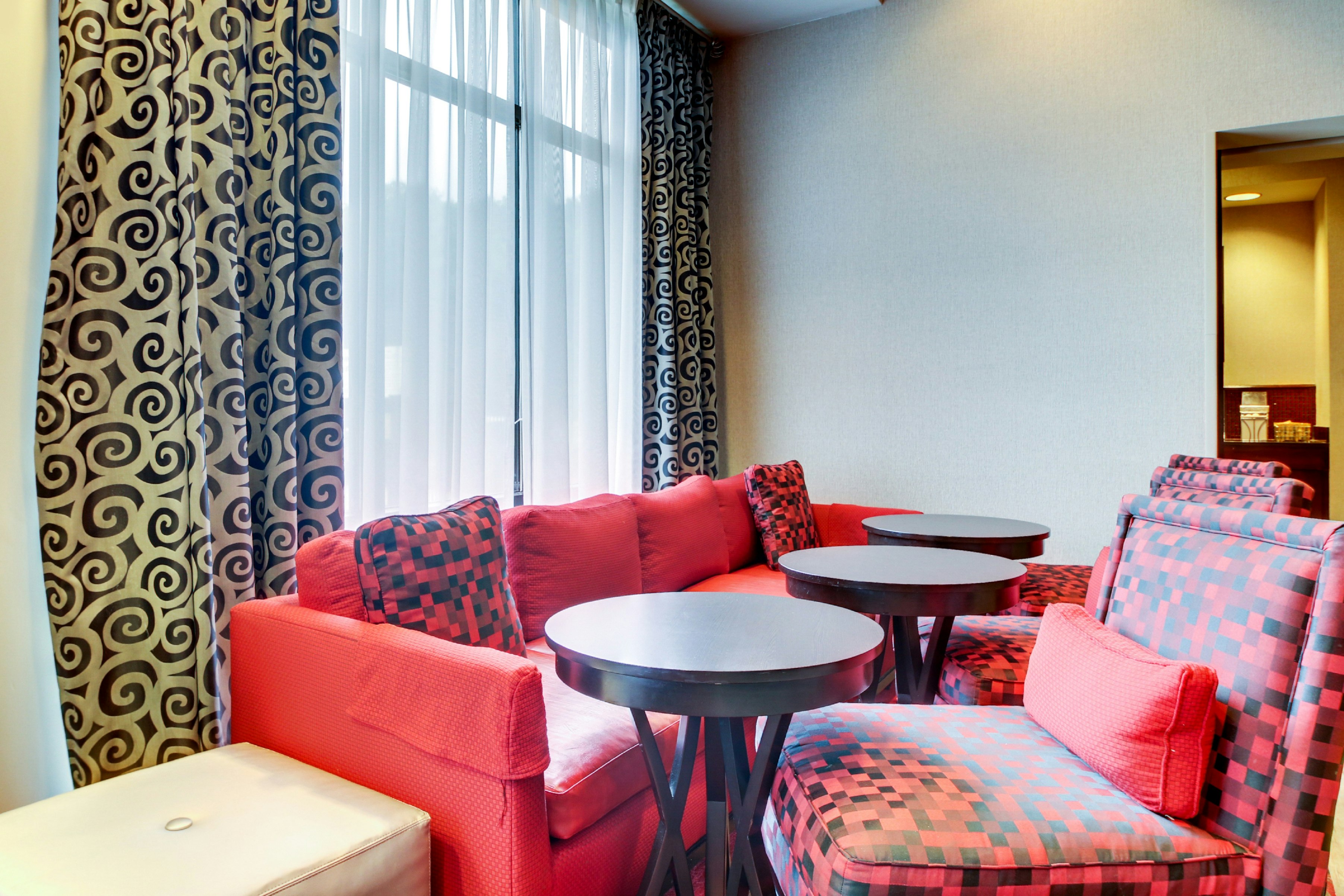 Hampton Inn Birmingham Leeds 48/74