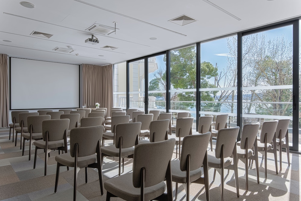 Boutique Hotel Esplanade 68/76