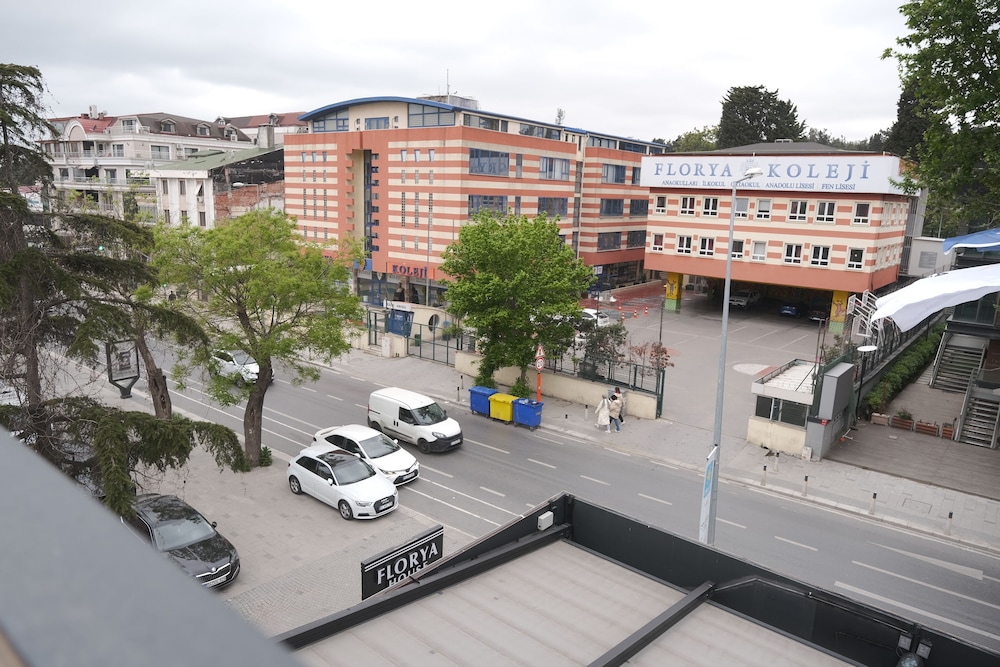 Florya House Hotel 64/72