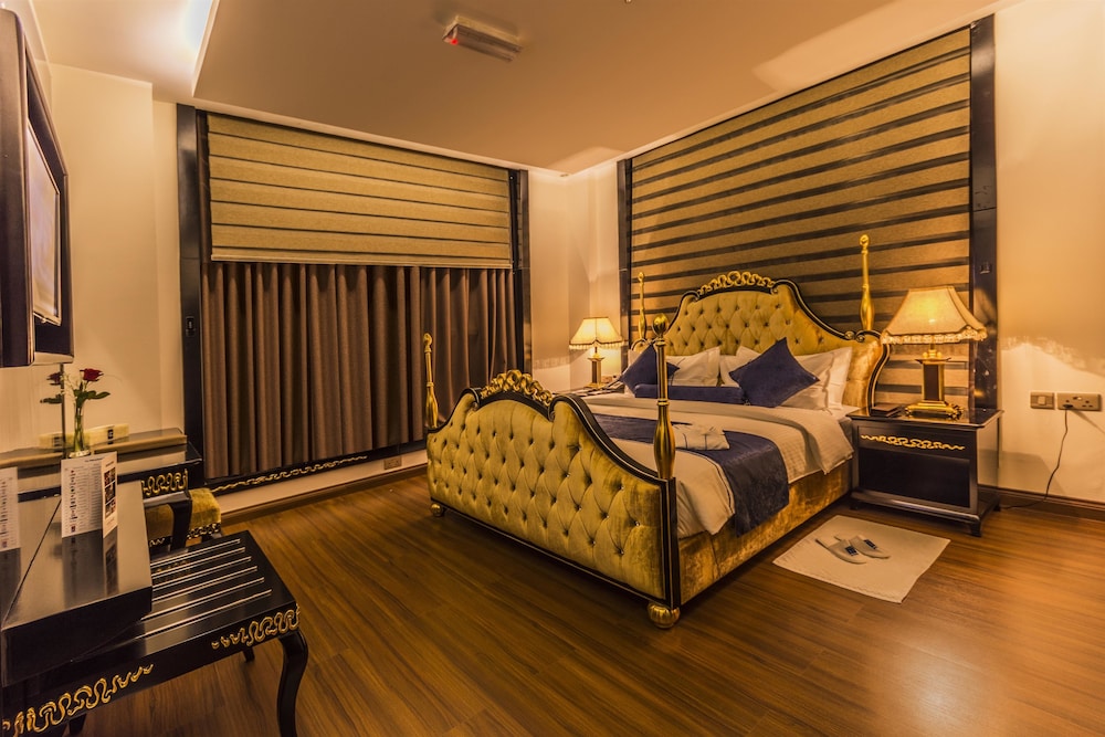 Golden Tulip Headington Ruwi Hotel 20/80