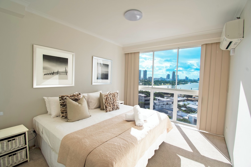 Ocean Sands Resort Gold Coast 12/49
