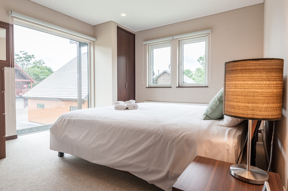 Country Resort Niseko (ex The Chalets at Country Resort) 24/77