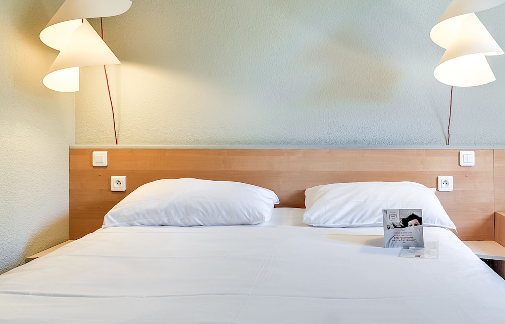 Ibis Salon De Provence Sud 29/61