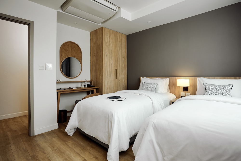 CASA 17 hotel 9/49