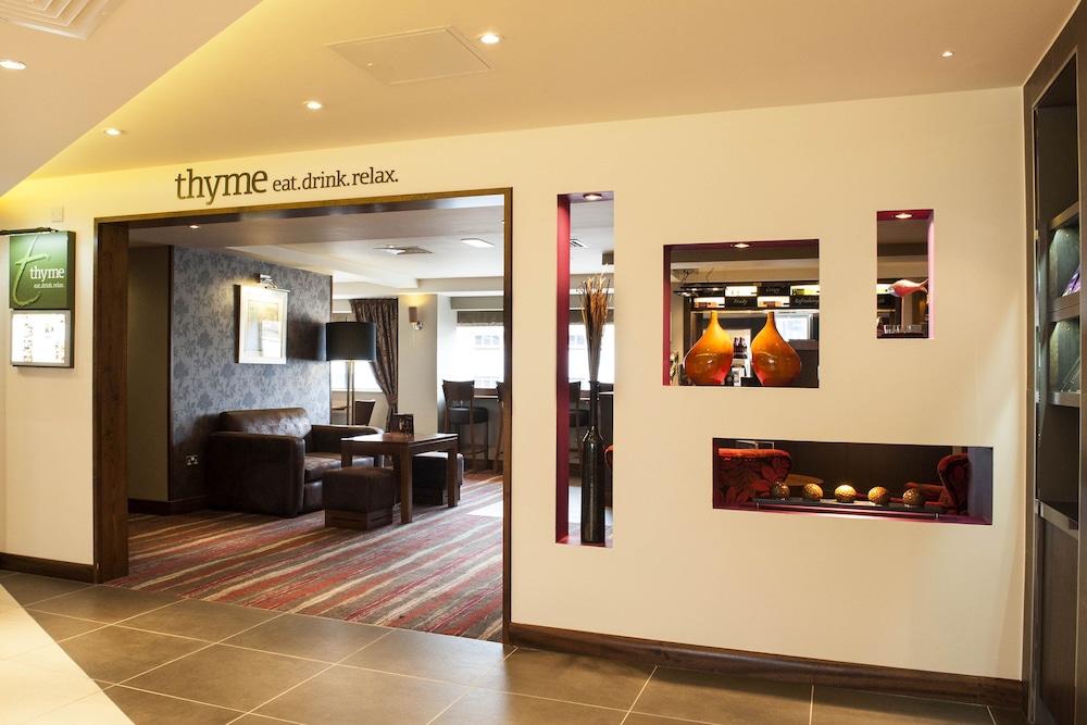 Premier Inn Birmingham City Centre (New Street Station) 7/46