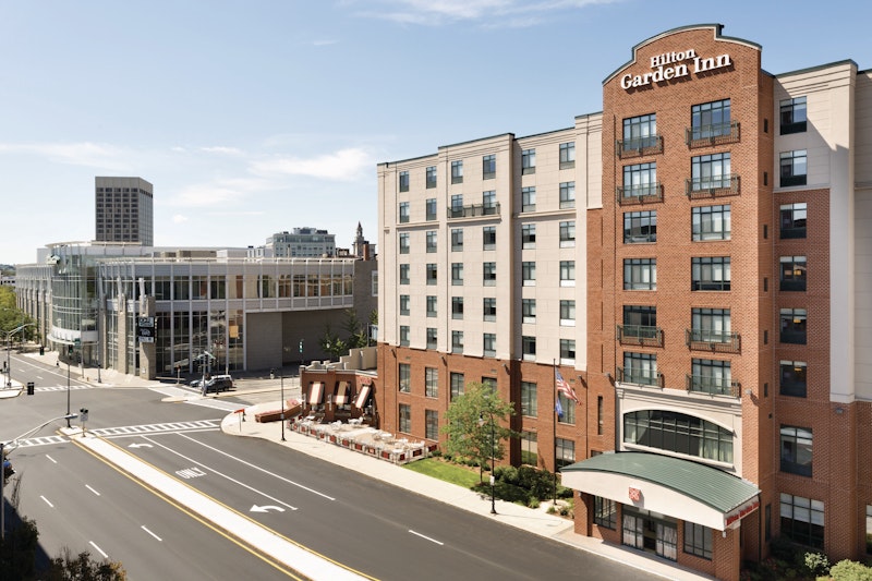 Hilton Garden Inn Worcester 1/16