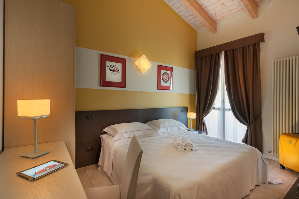 Maranello Village 13/70