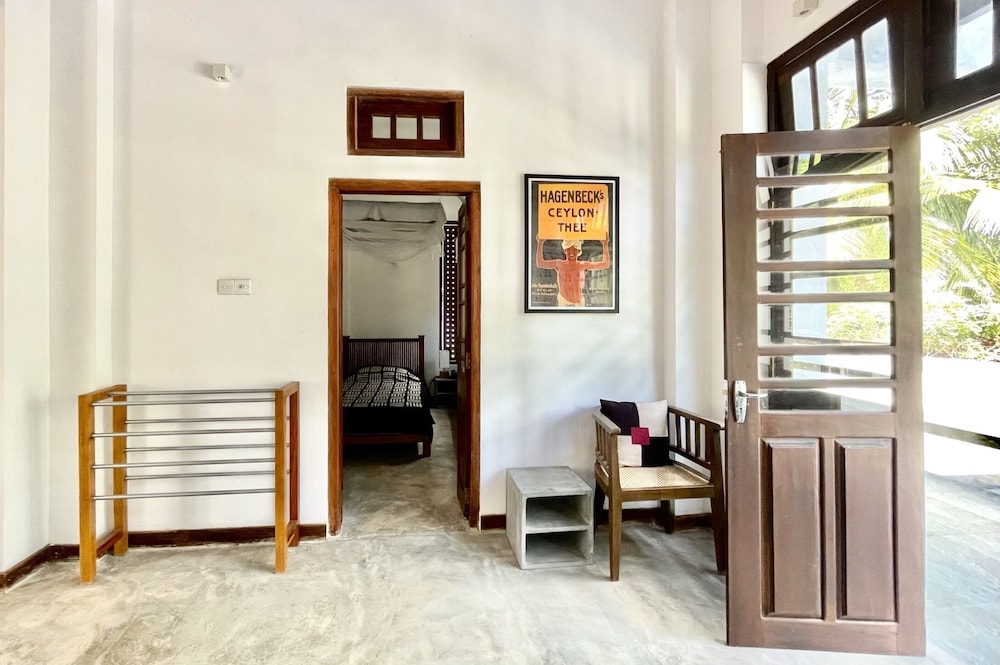 Isana Beach House 22/50