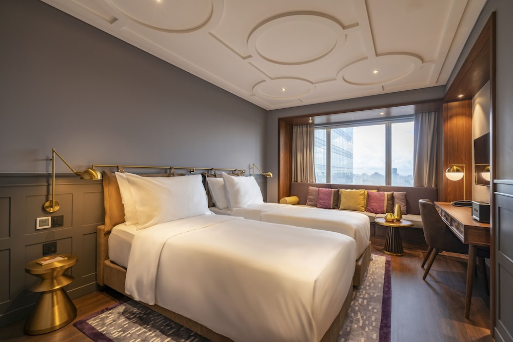 Premium Deluxe Room Twin