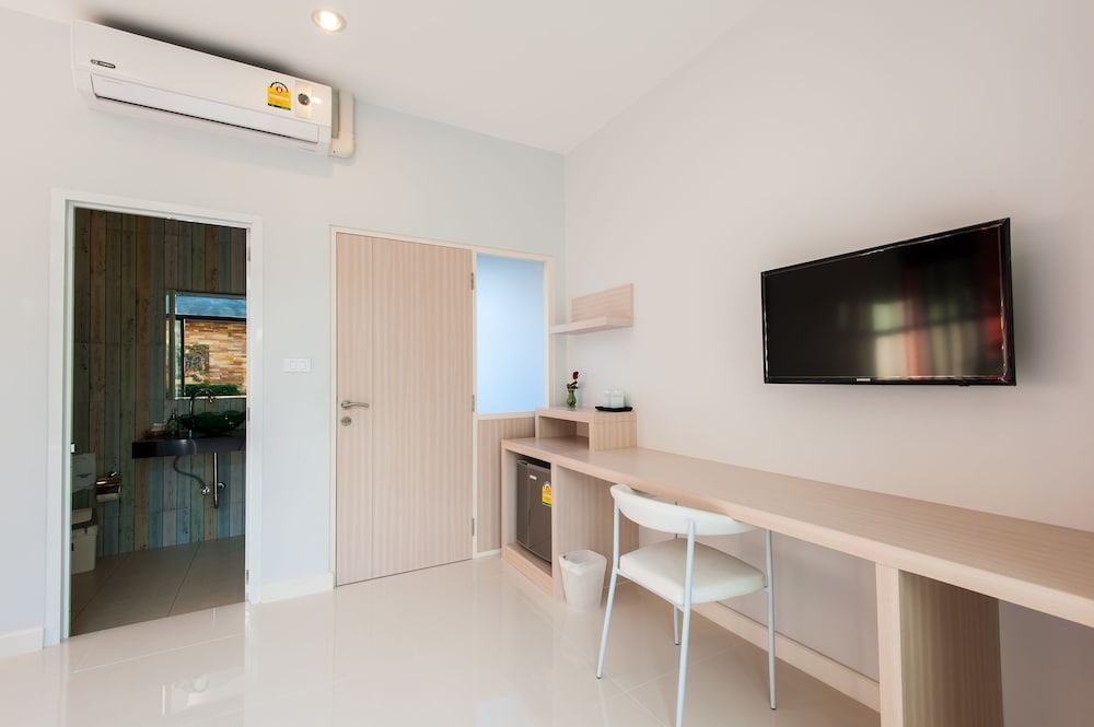 JINDA RESORT 40/53