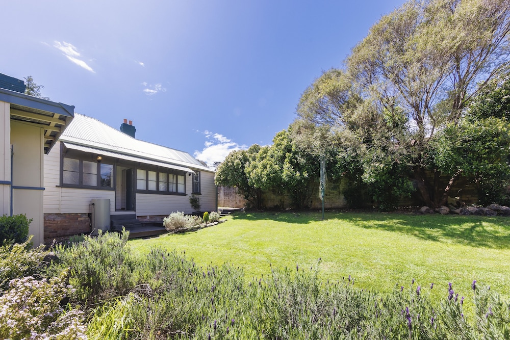 Hotel Blue and Cottages Katoomba 73/76