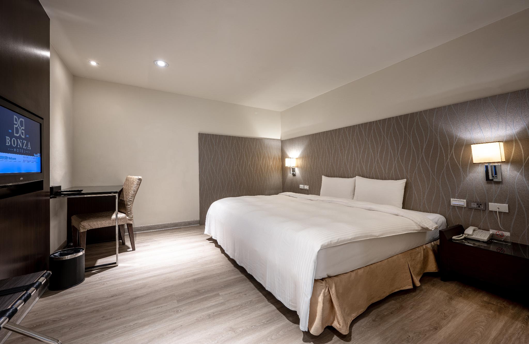 Economy, Double Bed, No Window