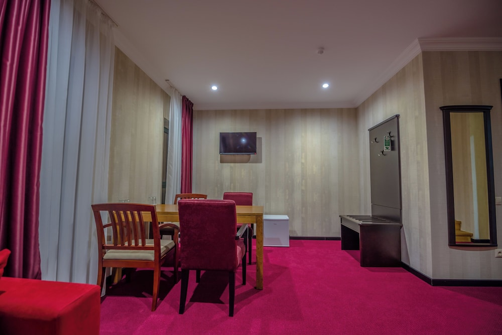 Kopala Tskneti Hotel 38/50