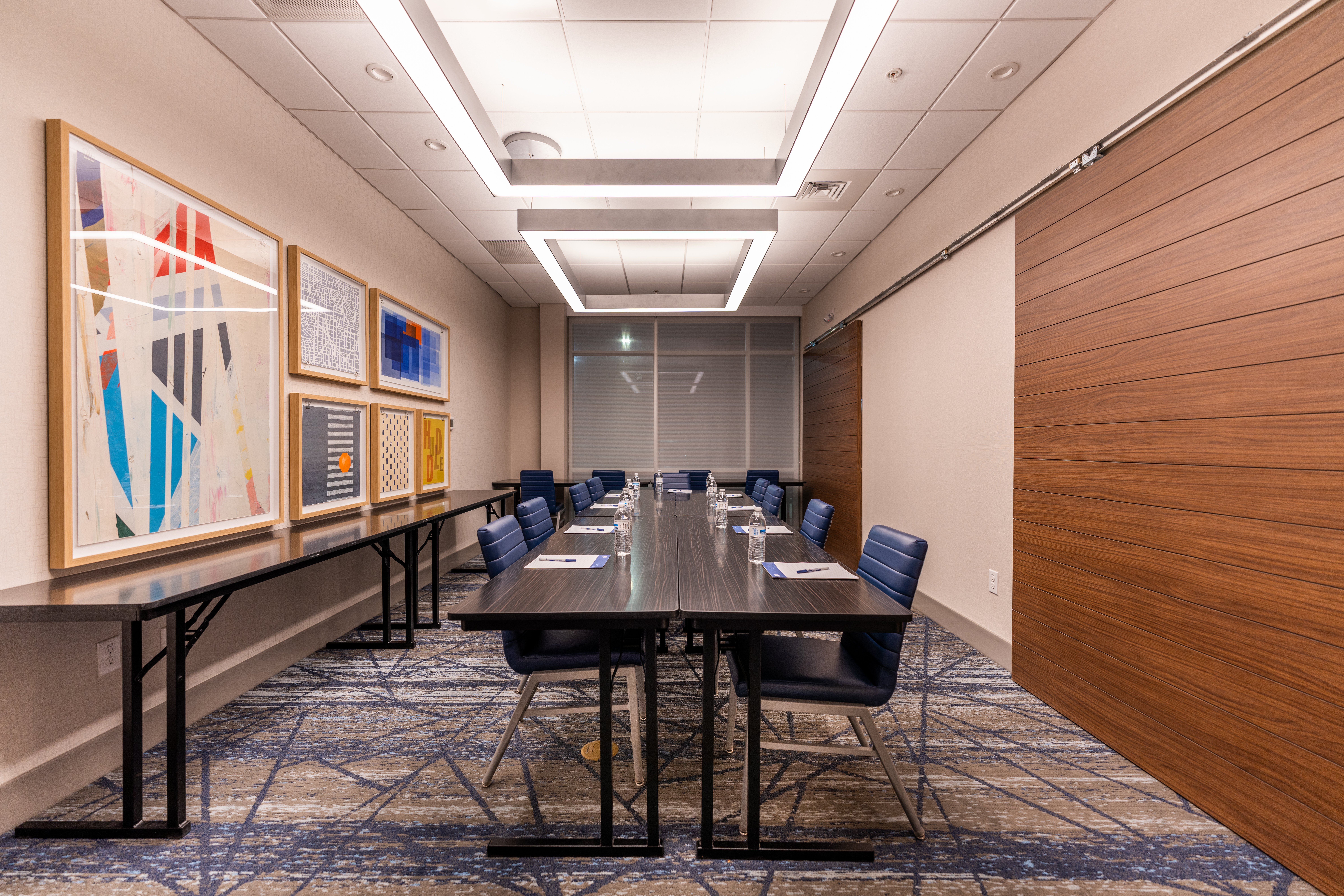 Holiday Inn Express & Suites Charlottesville - Monticello 59/65