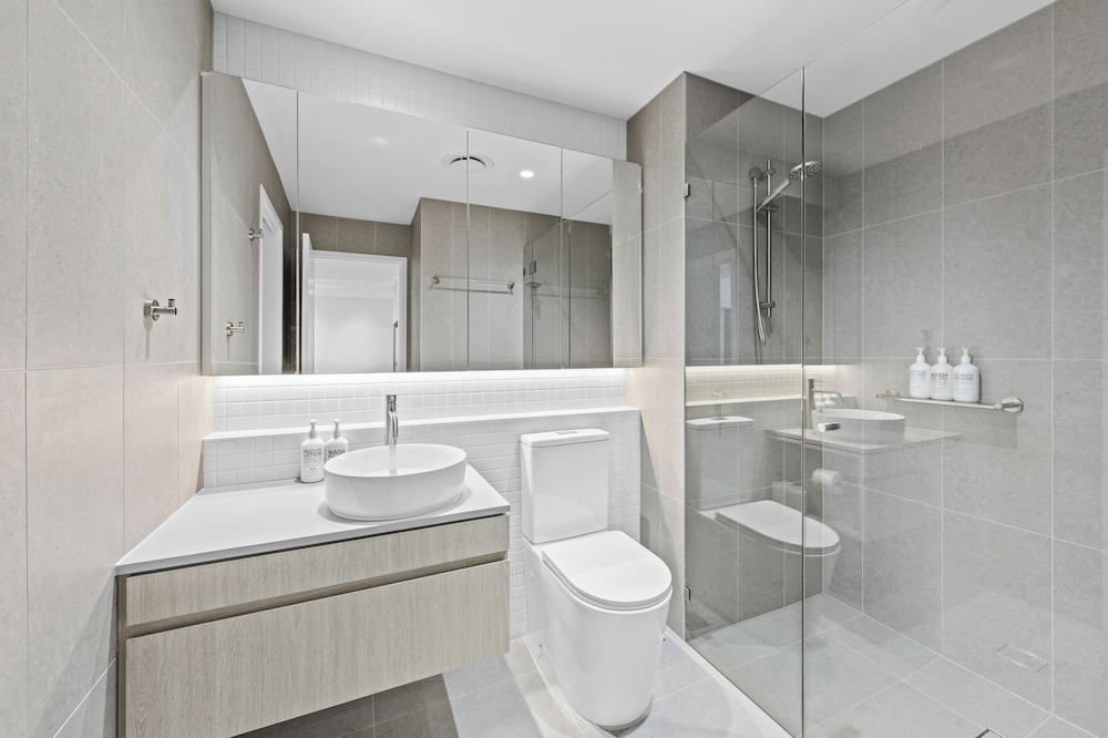 Yves Mermaid Beach Apartments by CLLIX 47/50