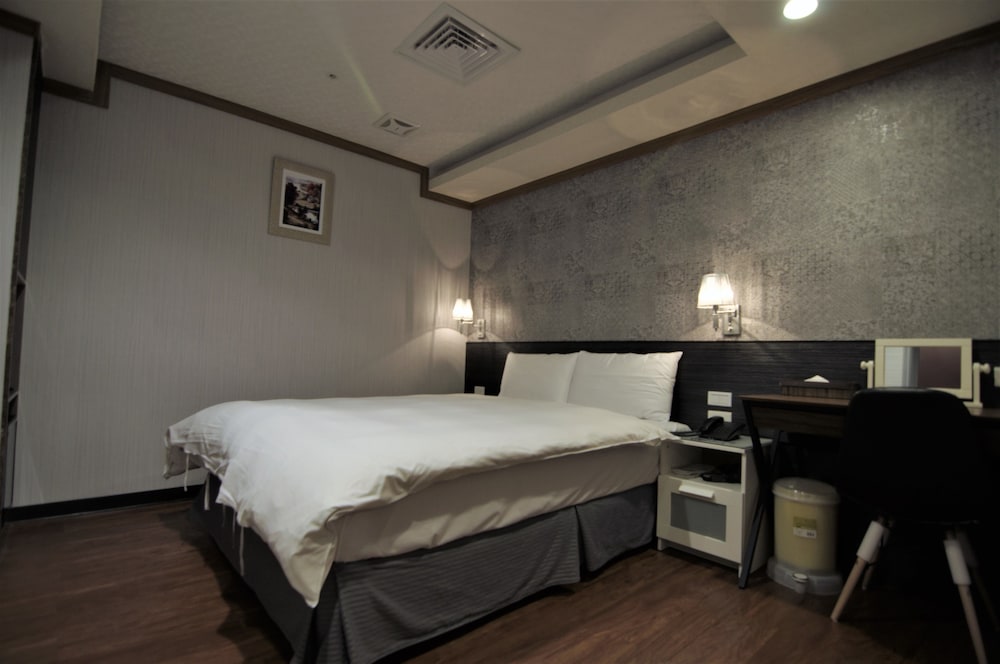 Oursinn Hotel 27/72