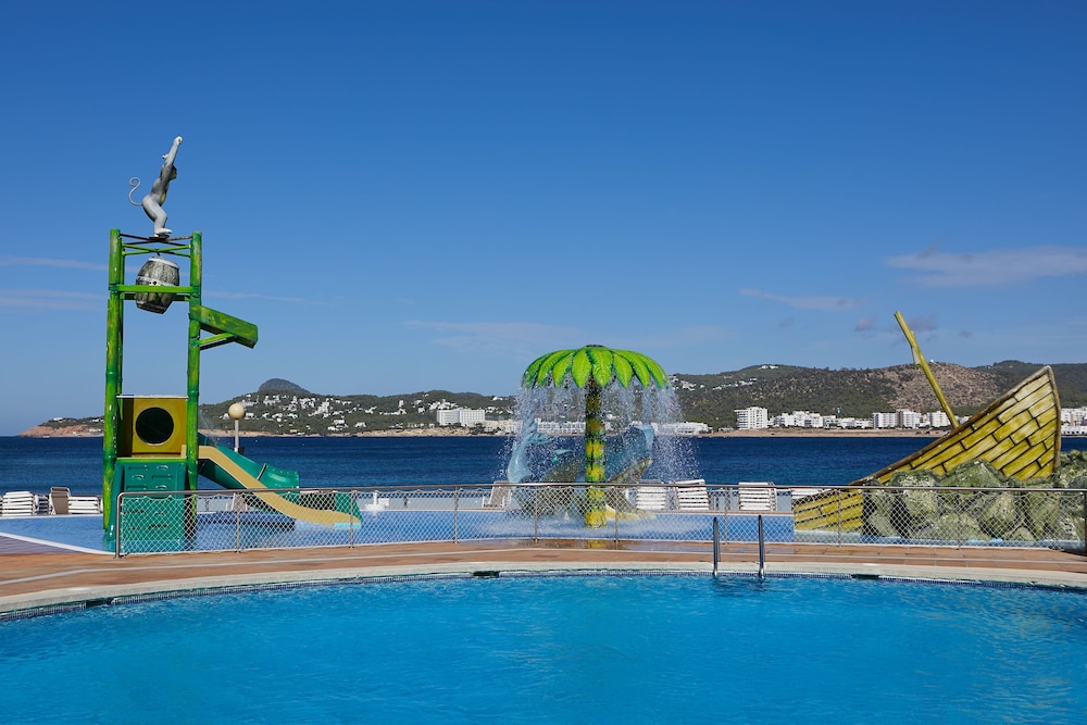 Playa Bella Beach Apartments 39/50