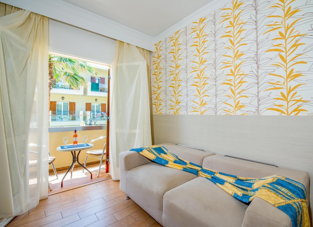 Standard, Mountain View, Kalyves Beach Hotel 8/10