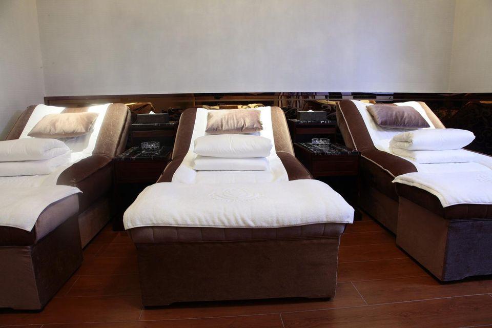 Quanjiayuan Hotel 10/14