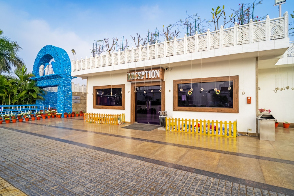 Aapno Ghar Resort 2/50